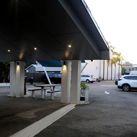 Zorba Waterfront Motel Batemans Bay Buitenkant foto