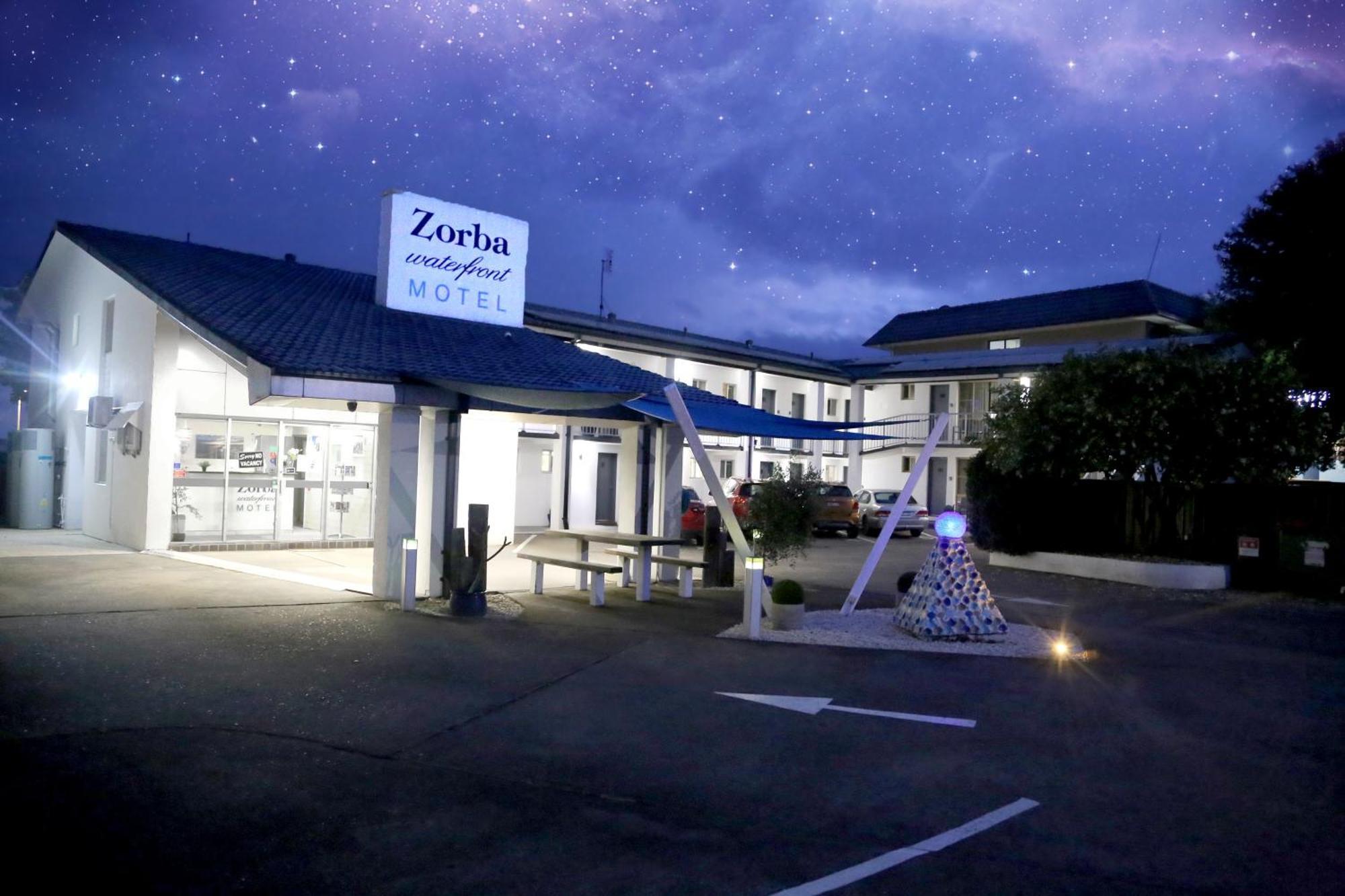 Zorba Waterfront Motel Batemans Bay Buitenkant foto
