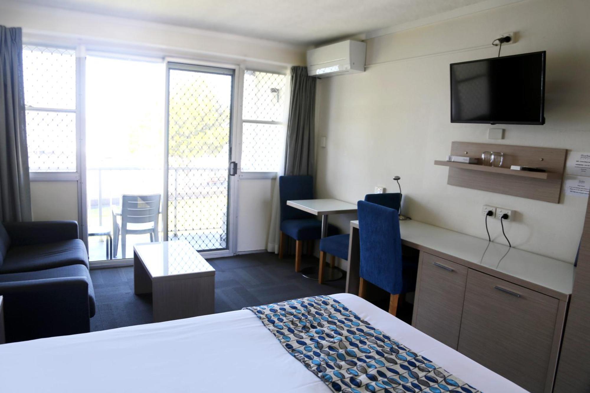 Zorba Waterfront Motel Batemans Bay Buitenkant foto