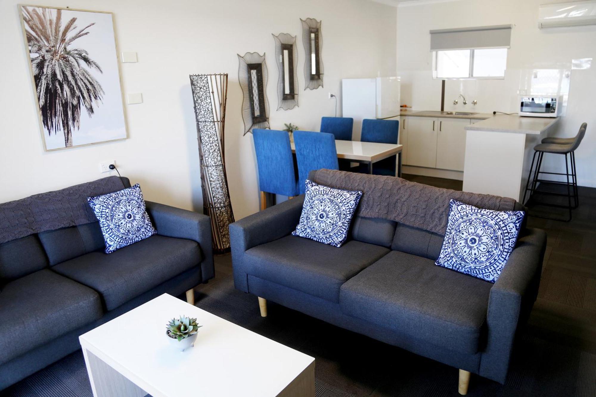 Zorba Waterfront Motel Batemans Bay Buitenkant foto