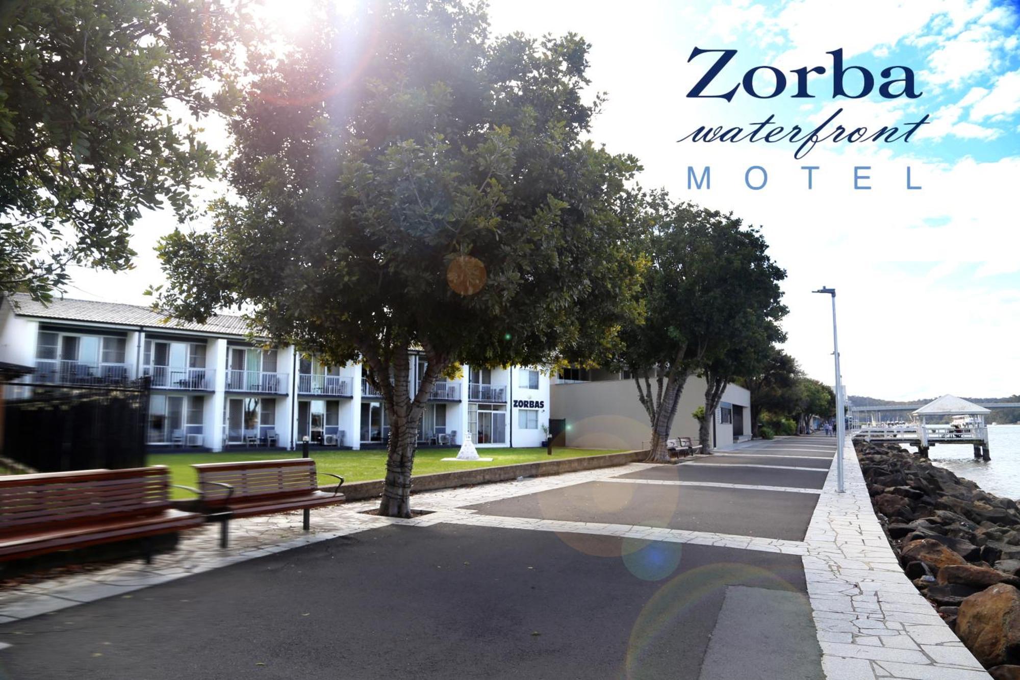 Zorba Waterfront Motel Batemans Bay Buitenkant foto