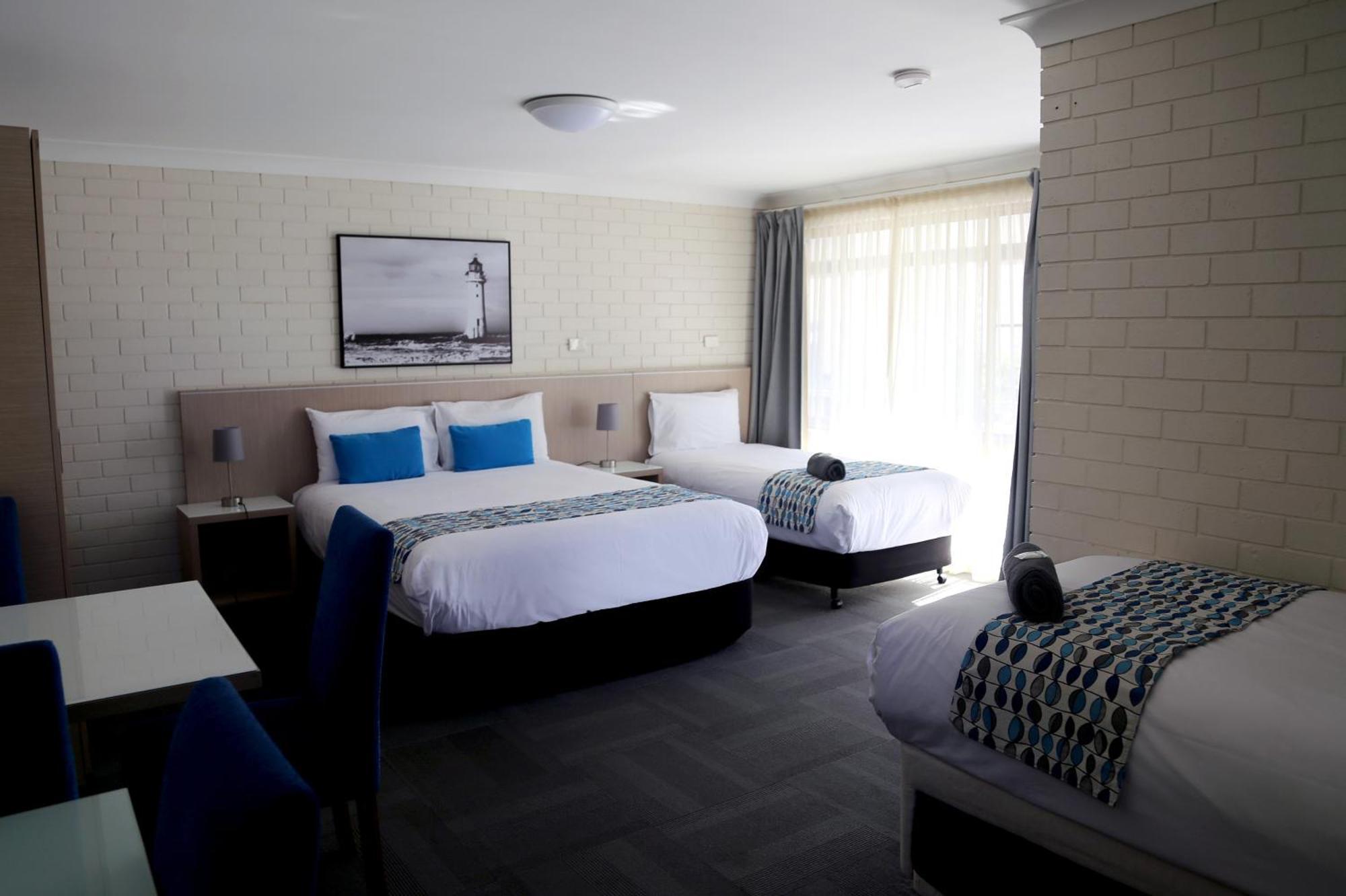 Zorba Waterfront Motel Batemans Bay Buitenkant foto
