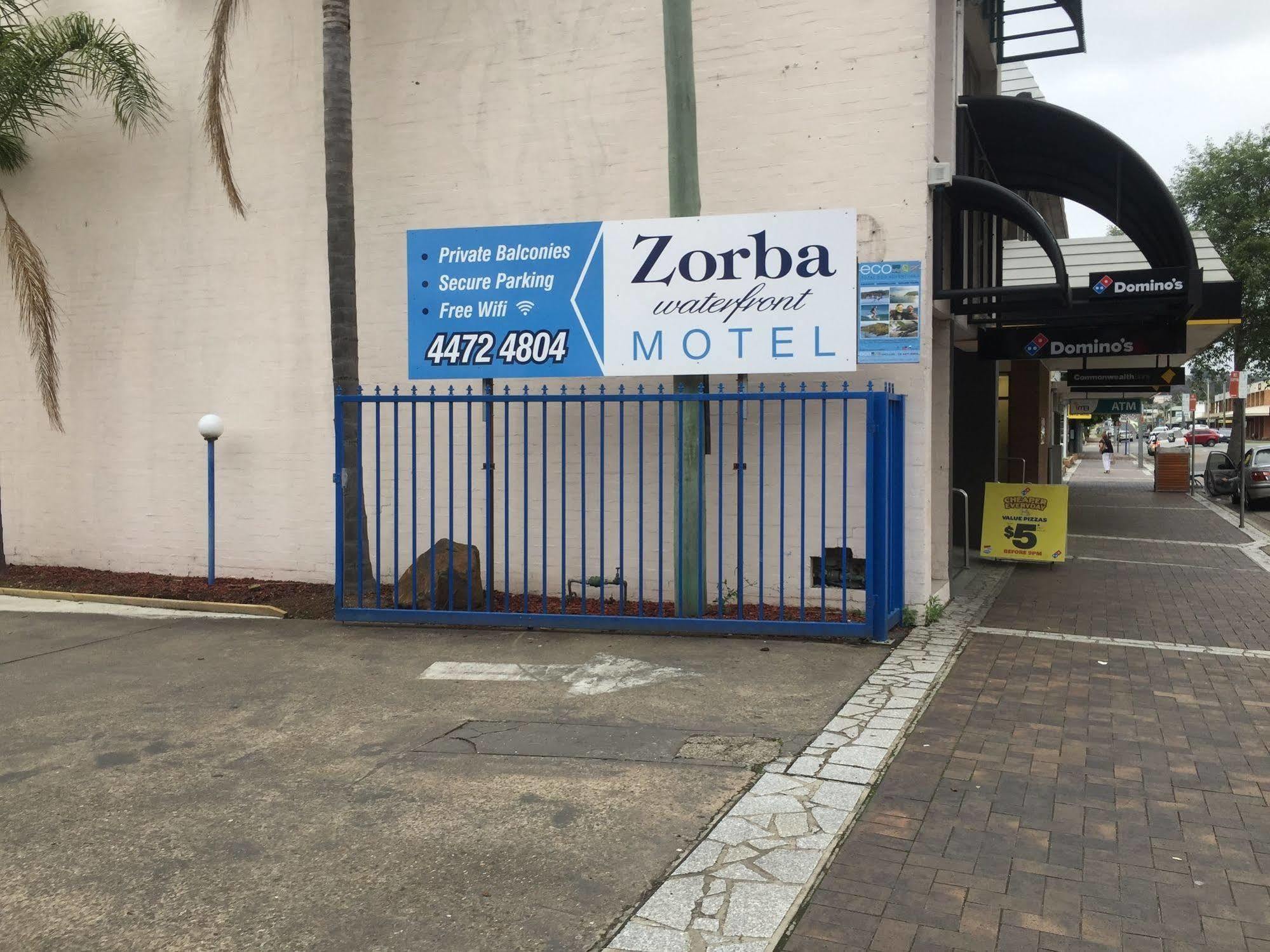 Zorba Waterfront Motel Batemans Bay Buitenkant foto